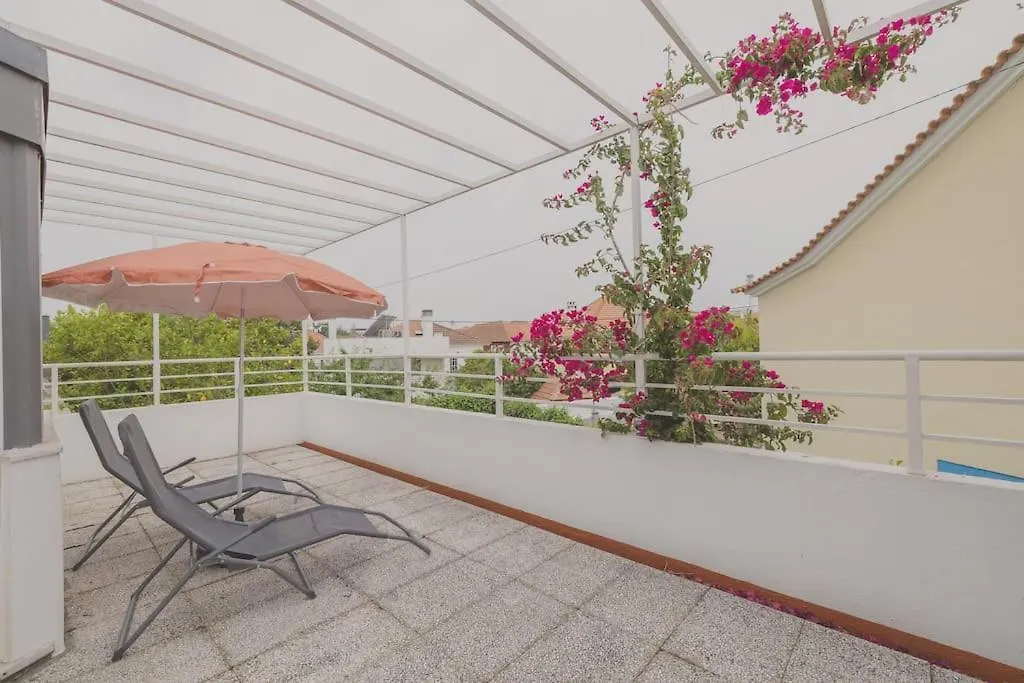 The Lisbon Villa With Pool Holiday home